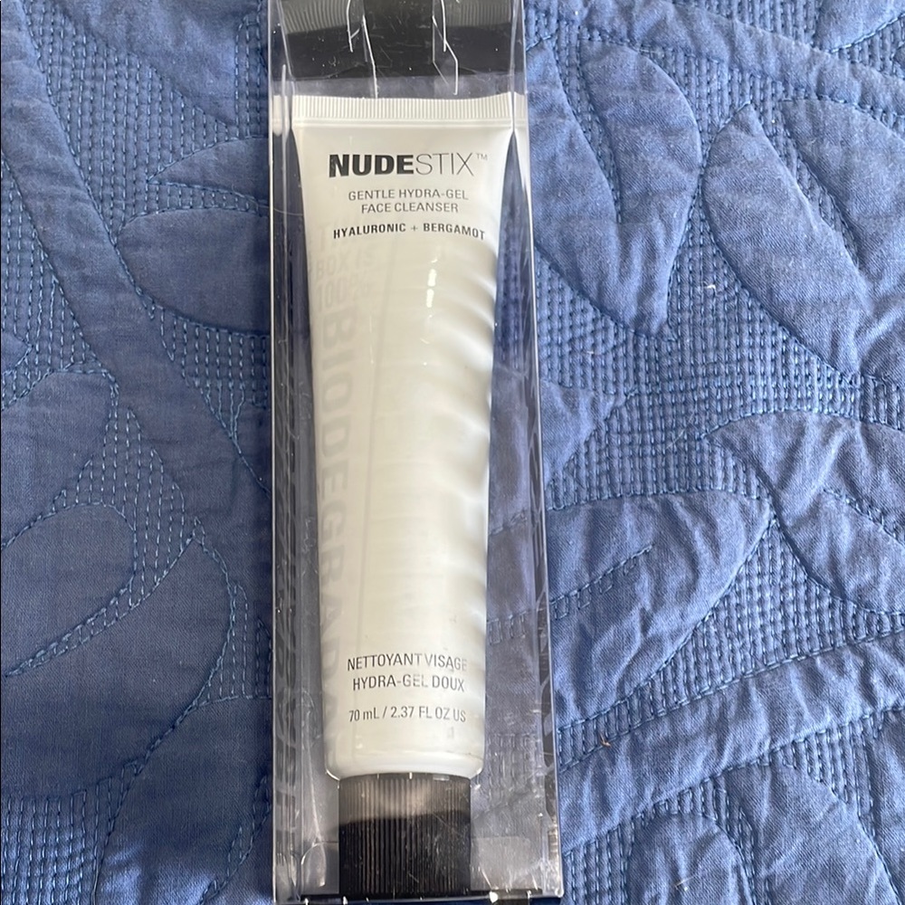 NUDESTIX Gentle Hydra-Gel Face Cleanser